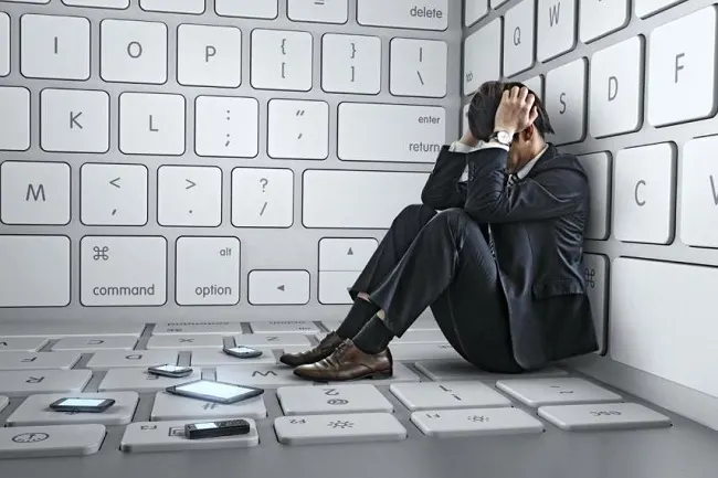Does technology make us more alone images